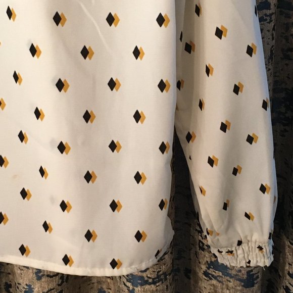 Retro 70s Mock Neck Diamond Print Secretary Blouse - Picture 6 of 16